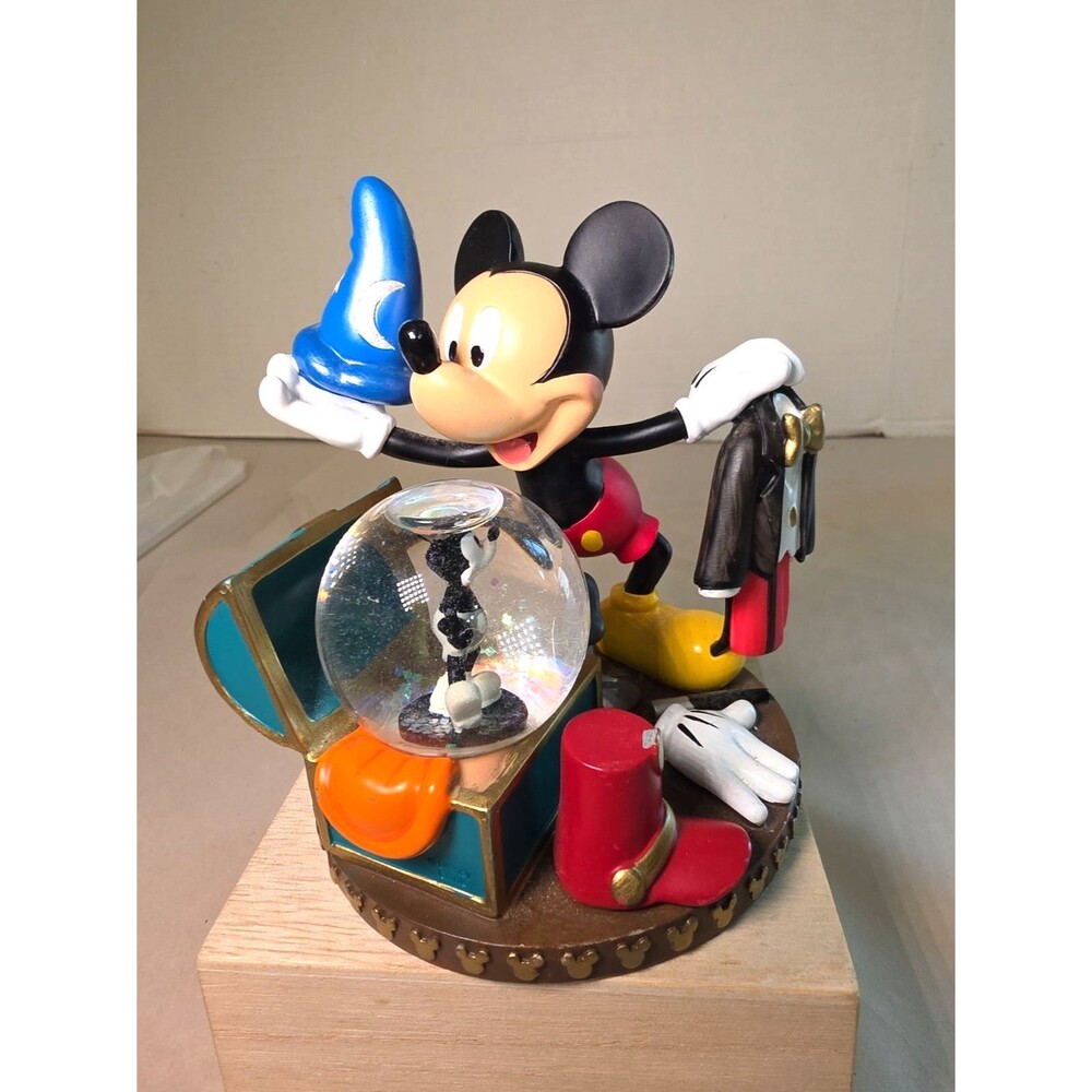 Disney Parks Mickey Mouse Wardrobe Trunk Snow Globe Fantasia Steamboat Willie